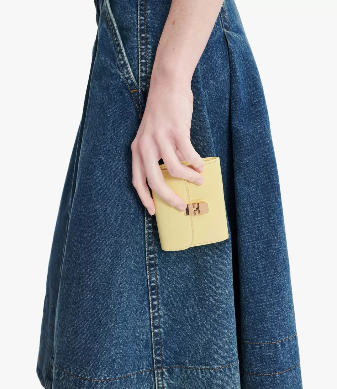 Women A.P.C. Grace compact wallet