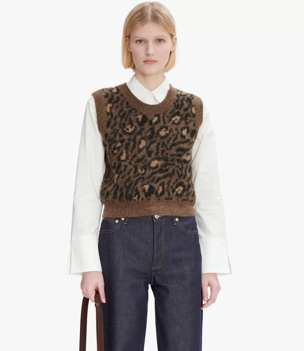 Women A.P.C. Lu00e9ana sleeveless jumper