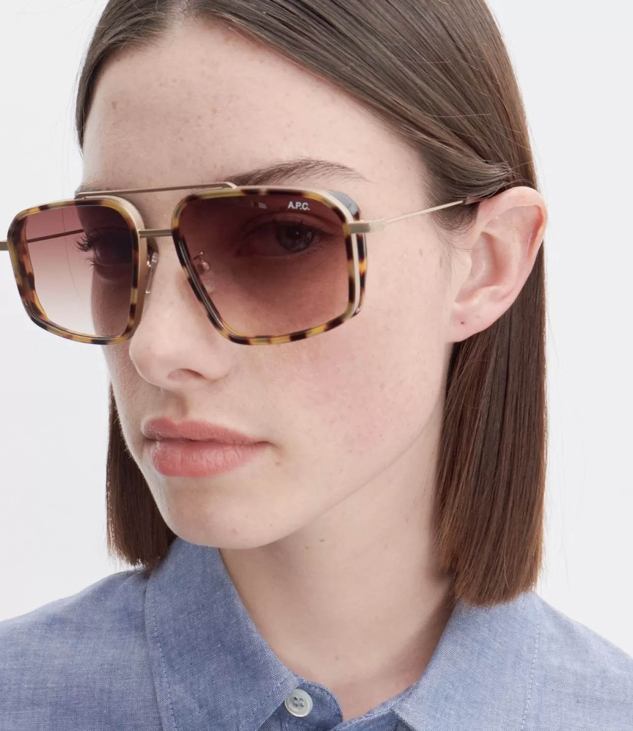 Women A.P.C. Moe sunglasses unisex