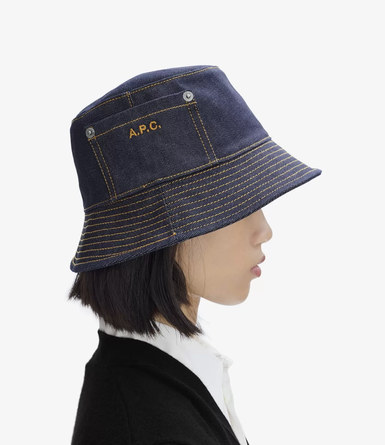 Women A.P.C. Thau00efs bucket hat